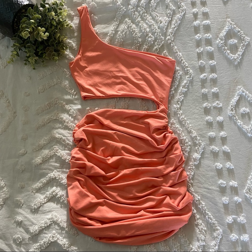 One strap peach scrunch dress